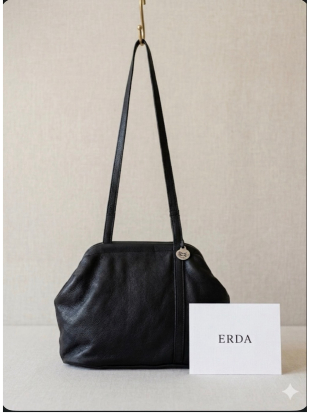 Vintage Erda Black Leather Shoulder Bag